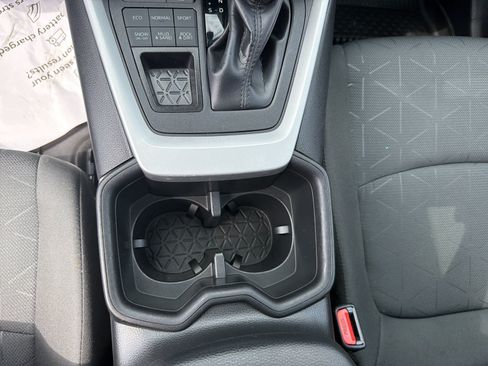Used 2024 Toyota RAV4 XLE w/ Convenience Package AWD/4WD image 22