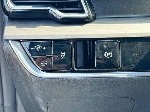 Certified 2023 Kia Sportage X-Line w/ X-Line Premium Package AWD/4WD image 13