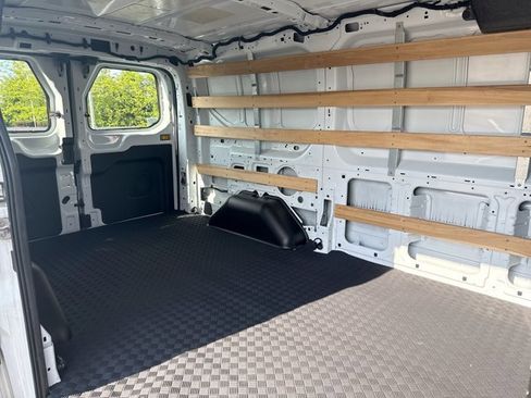 Used 2024 Ford Transit 250 Low Roof w/ Exterior Upgrade Package RWD image 17
