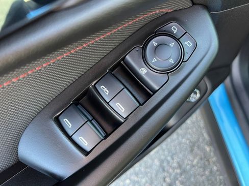 Used 2025 Chevrolet TrailBlazer RS w/ Convenience Package image 14