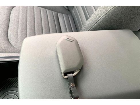 Used 2025 Kia K4 EX FWD image 11