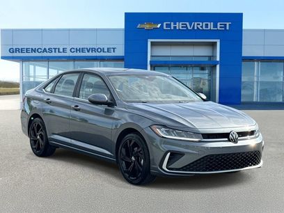 Used 2025 Volkswagen Jetta SE