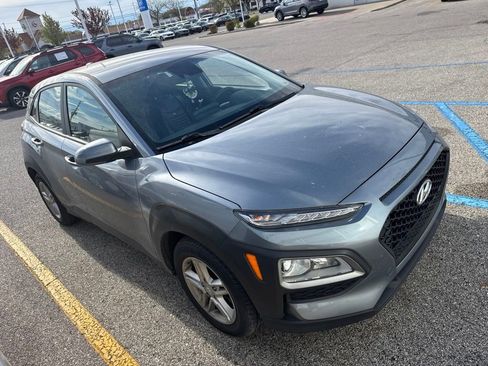 Used 2021 Hyundai Kona SE AWD/4WD image 3