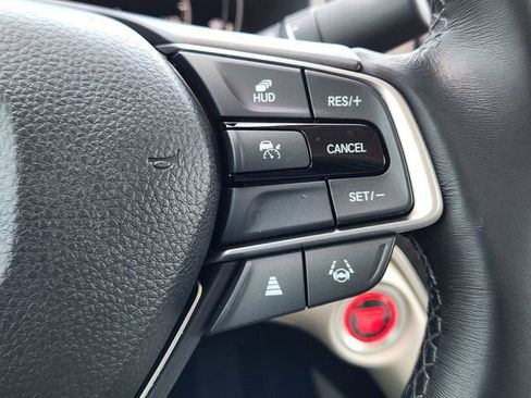 Used 2021 Honda Accord Touring image 30