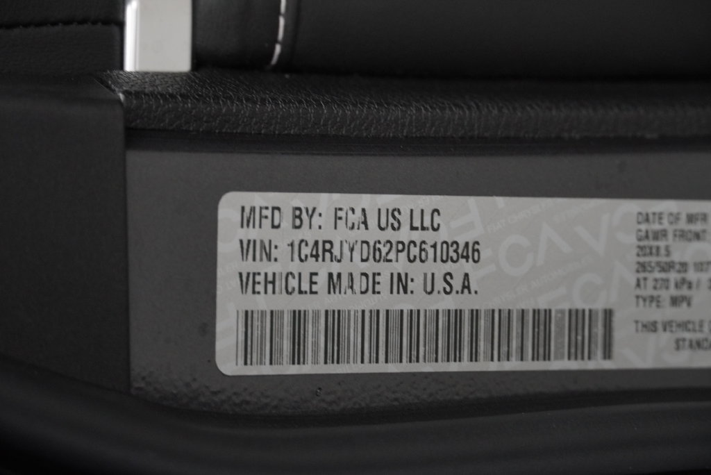 Used 2023 Jeep Grand Cherokee Overland w/ Advanced Protech Group III AWD/4WD image 51