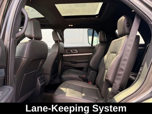 Used 2018 Ford Explorer Sport w/ Equipment Group 401A image 18