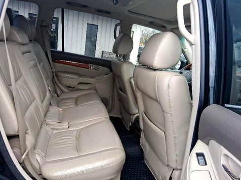 Used 2004 Lexus GX 470 image 21