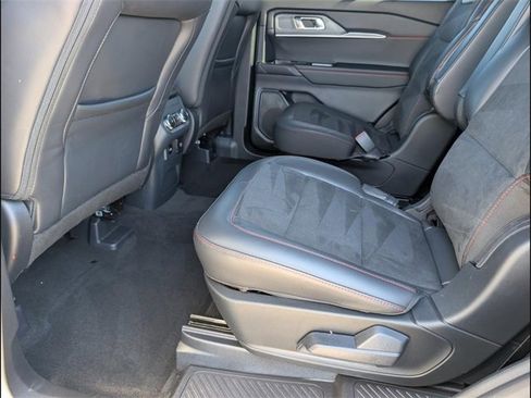 Used 2026 Ford Explorer ST image 10