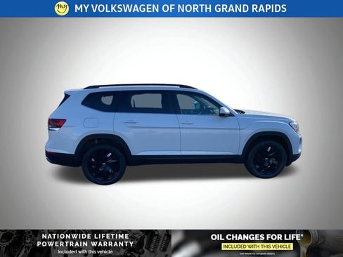 New 2026 Volkswagen Atlas SE image 21