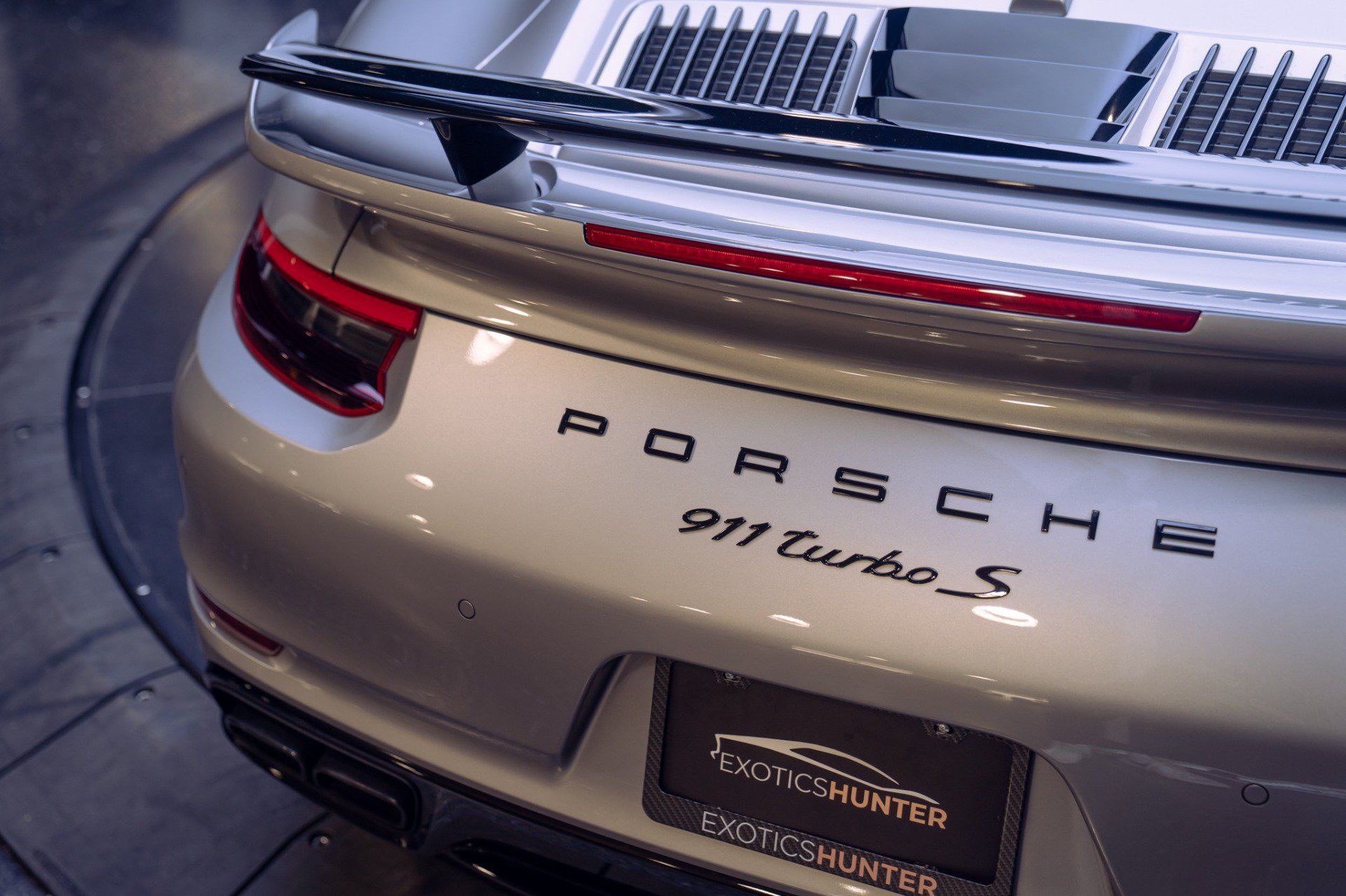 Used 2019 Porsche 911 4 Coupe AWD/4WD image 20