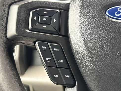 Used 2022 Ford F250 XL w/ Power Equipment Group AWD/4WD image 28