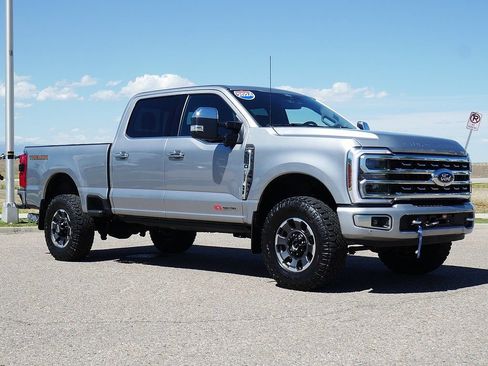 Used 2024 Ford F250 Platinum w/ Tremor Off-Road Package AWD/4WD image 7