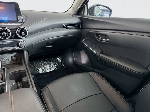 Used 2023 Nissan Sentra SR w/ SR Premium Package FWD image 31
