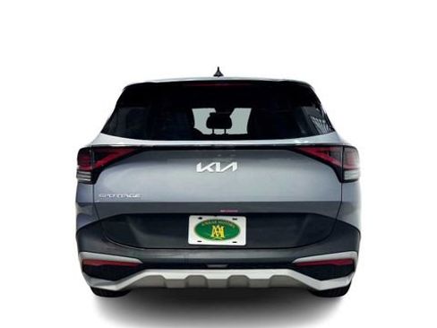 Used 2024 Kia Sportage EX FWD image 3