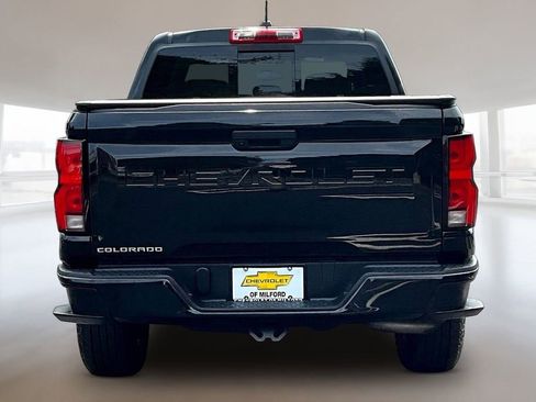 Used 2024 Chevrolet Colorado Z71 AWD/4WD image 5