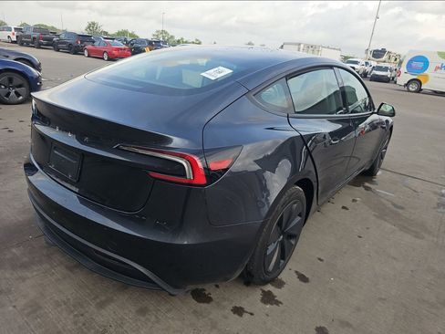 Used 2024 Tesla Model 3 Long Range image 4