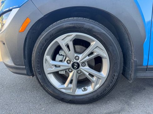 Used 2022 Hyundai Kona SEL w/ Convenience Package FWD image 13