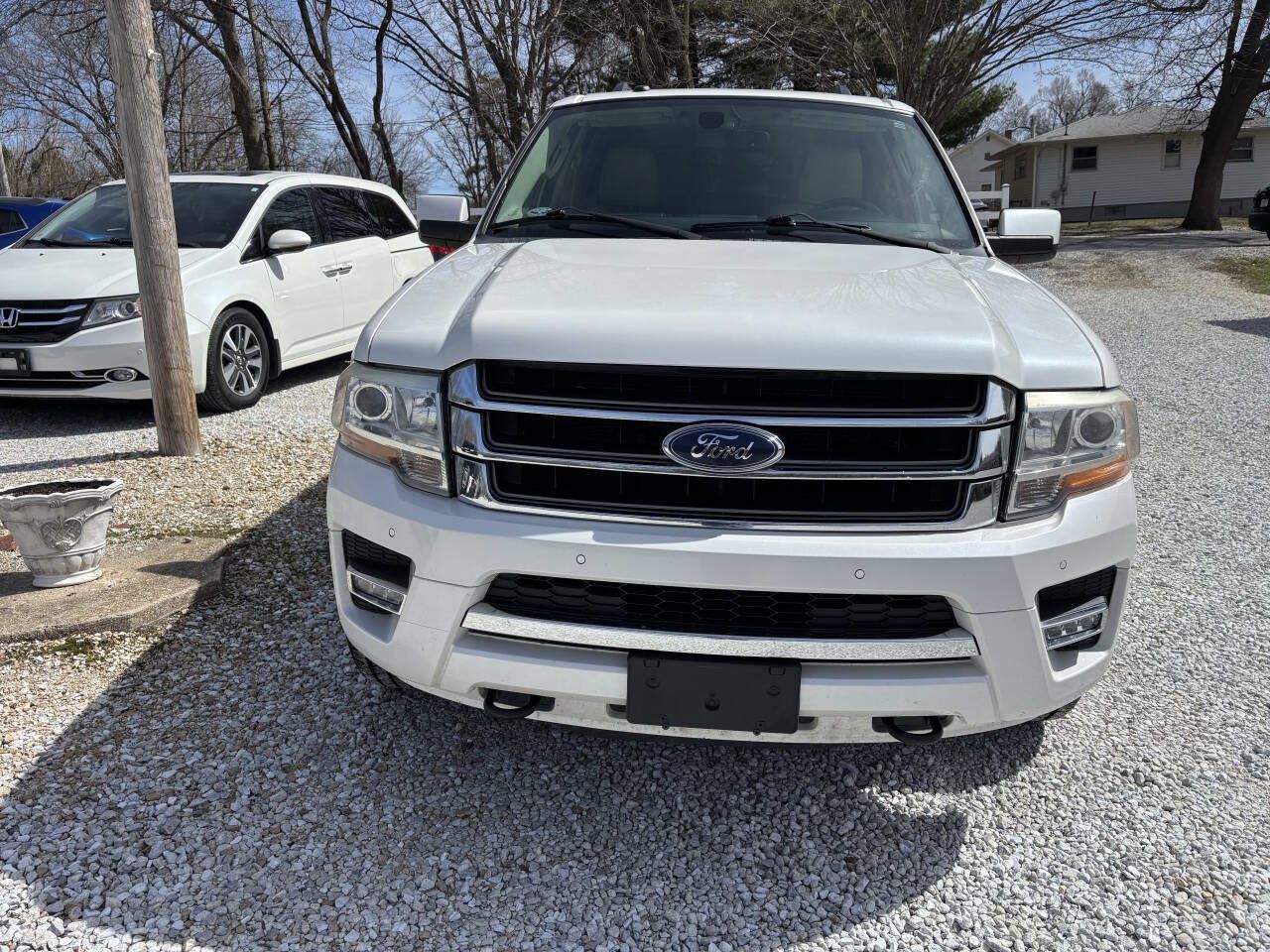 Used 2017 Ford Expedition EL Limited w/ Equipment Group 301A AWD/4WD image 4