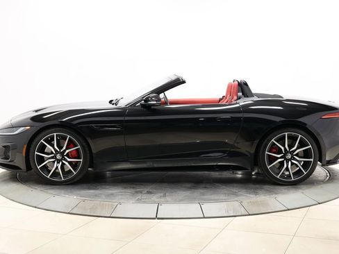 Used 2023 Jaguar F-TYPE R image 8