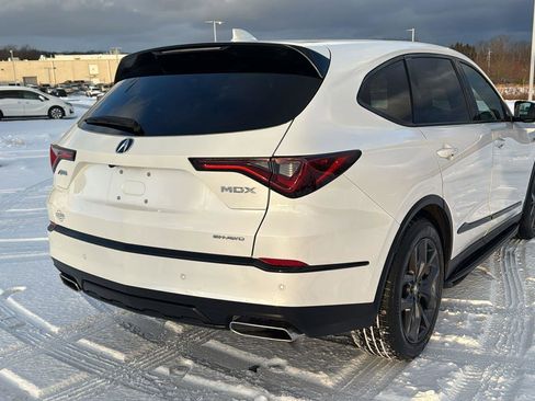 Used 2023 Acura MDX A-Spec image 7