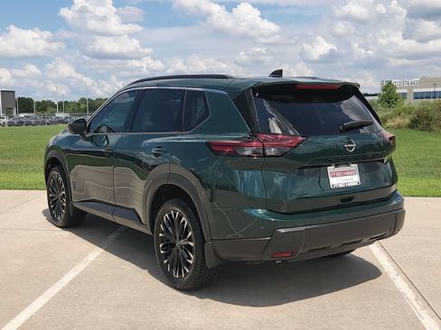 Certified 2026 Nissan Rogue Dark Armor FWD image 7
