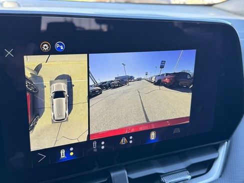 New 2026 Chevrolet Equinox LT w/ Safety and Technology Package AWD/4WD image 4