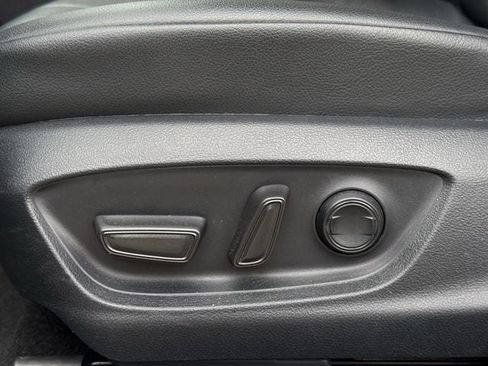 Used 2024 Toyota Camry SE FWD image 25
