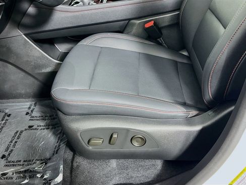 Used 2024 Chevrolet Traverse Z71 w/ Enhanced Driving Package image 19