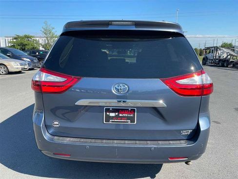 Used 2016 Toyota Sienna Limited Premium AWD/4WD image 13