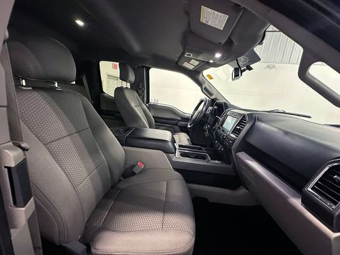 Used 2015 Ford F150 XLT w/ Equipment Group 302A Luxury AWD/4WD image 27