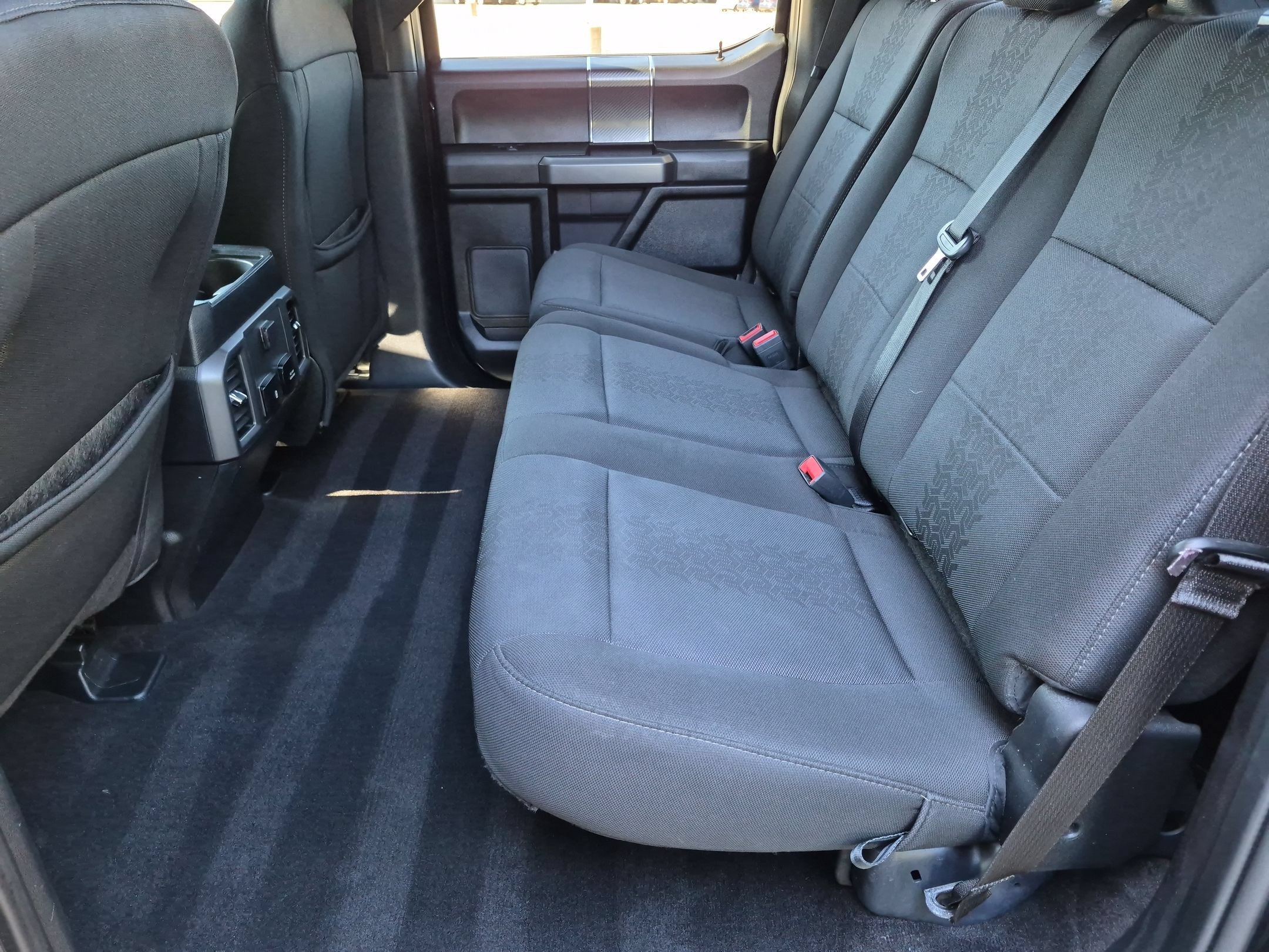 Used 2019 Ford F150 XLT w/ Equipment Group 302A Luxury AWD/4WD image 23