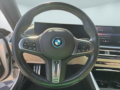 Used 2024 BMW i4 eDrive40 w/ M Sport Package RWD image 11