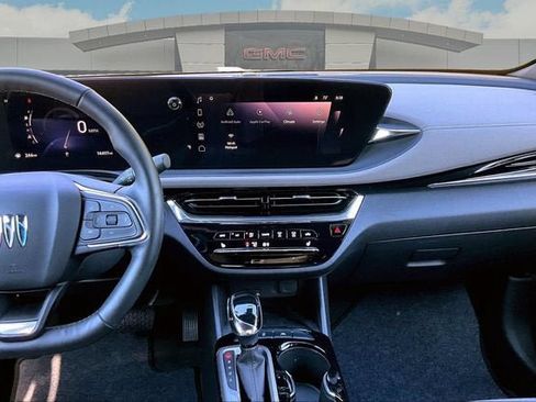 Used 2025 Buick Envista Avenir FWD image 6