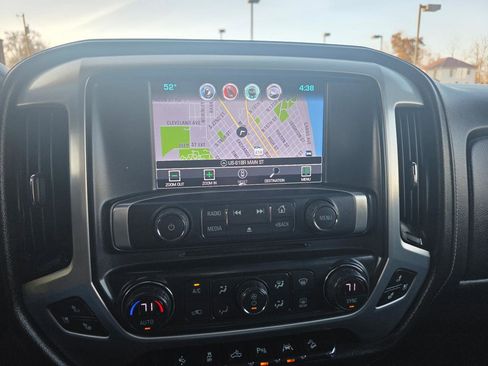 Used 2018 GMC Sierra 1500 SLT image 10