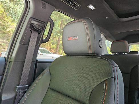 New 2026 Chevrolet Traverse Z71 w/ Enhanced Driving Package AWD/4WD image 26