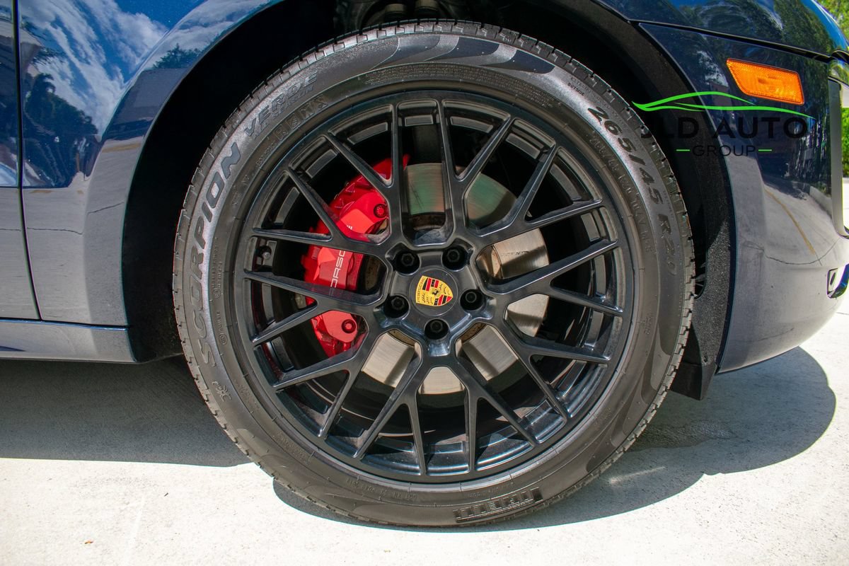Used 2018 Porsche Macan GTS w/ Premium Package Plus AWD/4WD image 29