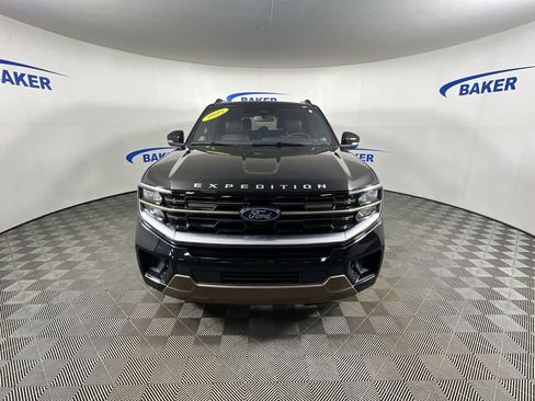Used 2025 Ford Expedition King Ranch AWD/4WD image 3