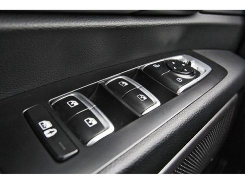 Used 2025 Kia Telluride S image 21