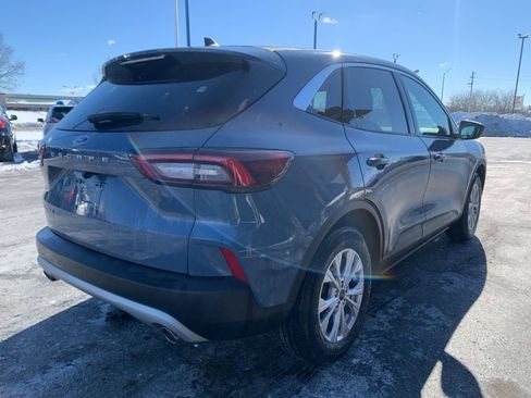 Used 2024 Ford Escape Active w/ Cold Weather Package FWD image 3