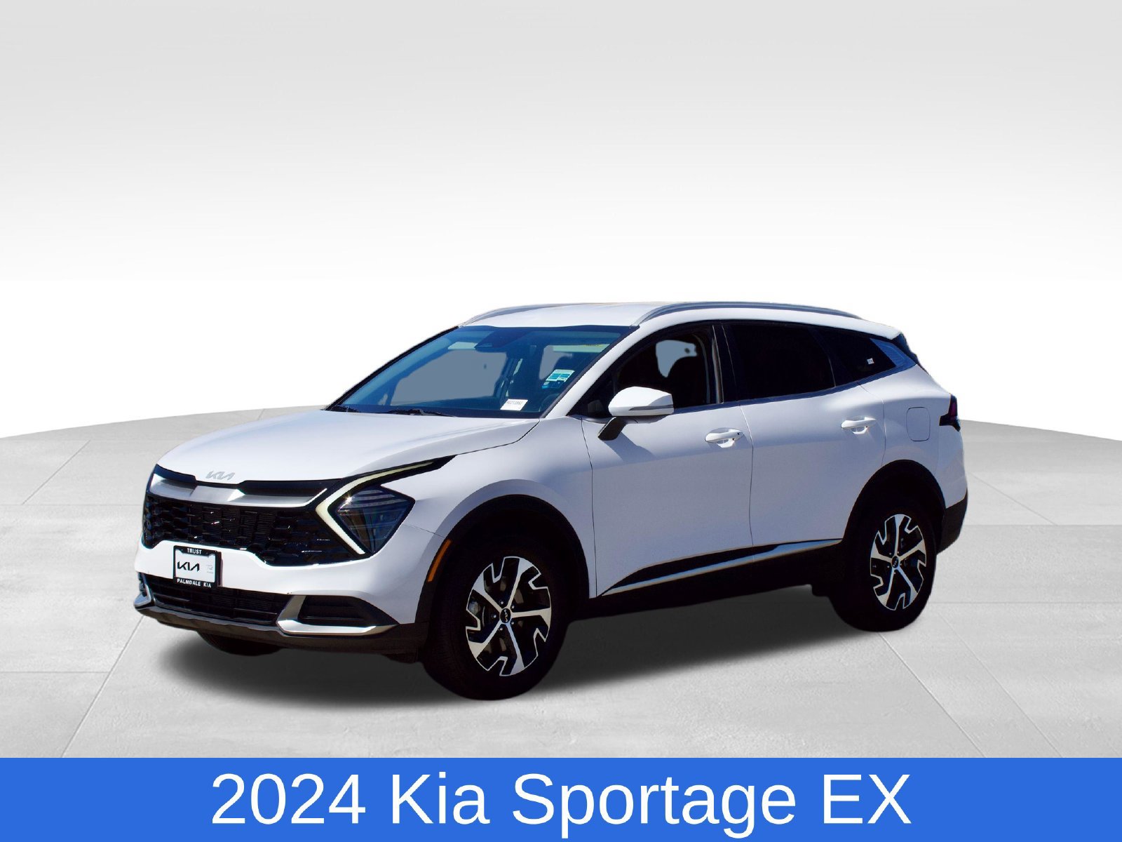 Used 2024 Kia Sportage EX AWD/4WD image 1