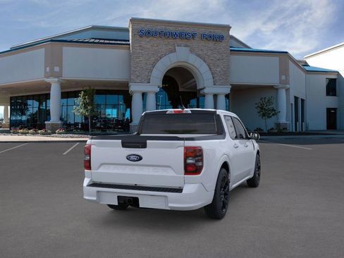 New 2026 Ford Maverick Lobo image 8