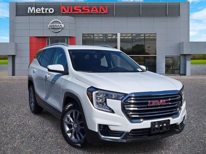 Used 2024 GMC Terrain SLT