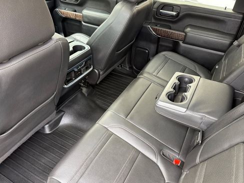 Used 2021 GMC Sierra 3500 Denali w/ Denali Ultimate Package AWD/4WD image 4