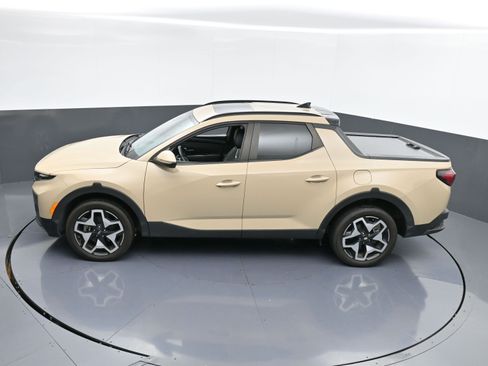 Used 2024 Hyundai Santa Cruz Limited image 31