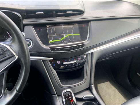 Used 2019 Cadillac XT5 Premium Luxury AWD/4WD image 6