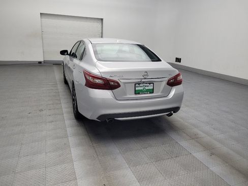 Used 2018 Nissan Altima 2.5 SL image 5