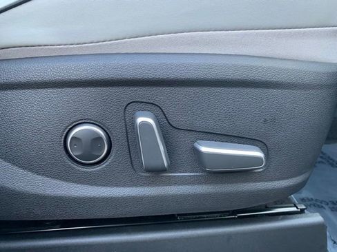 Used 2025 Hyundai Palisade SEL image 14