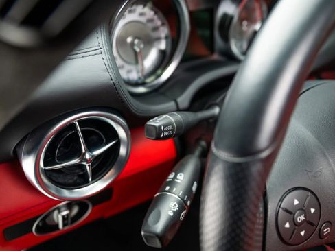 Used 2012 Mercedes-Benz SLS AMG Coupe image 70