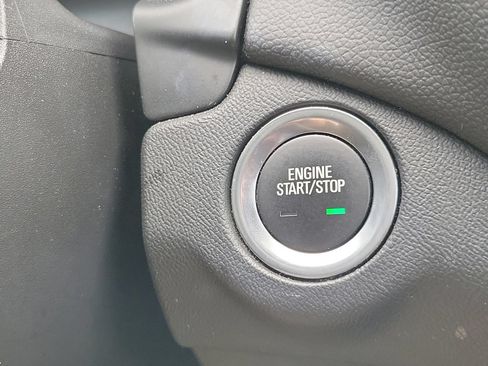 Used 2024 Chevrolet Equinox LT AWD/4WD image 34