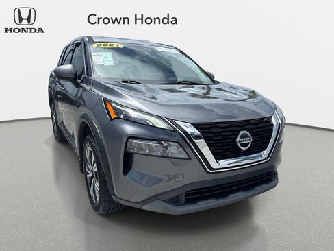 Used 2021 Nissan Rogue SV AWD/4WD image 7